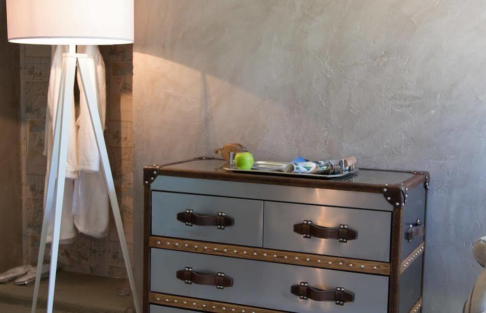 Bed and Breakfast Les Dames De Nage Grand-Champ Экстерьер фото