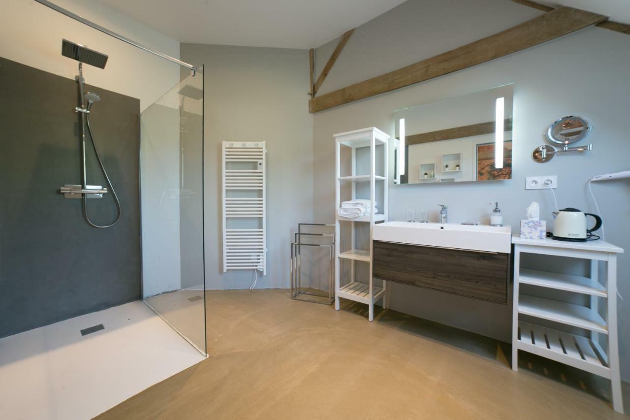 Bed and Breakfast Les Dames De Nage Grand-Champ Экстерьер фото
